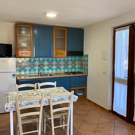 Apartment Appartamenti Estivi Anna E Pino