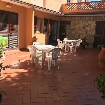 Appartamenti Estivi Anna E Pino Apartment *