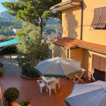 Apartment Appartamenti Estivi Anna E Pino